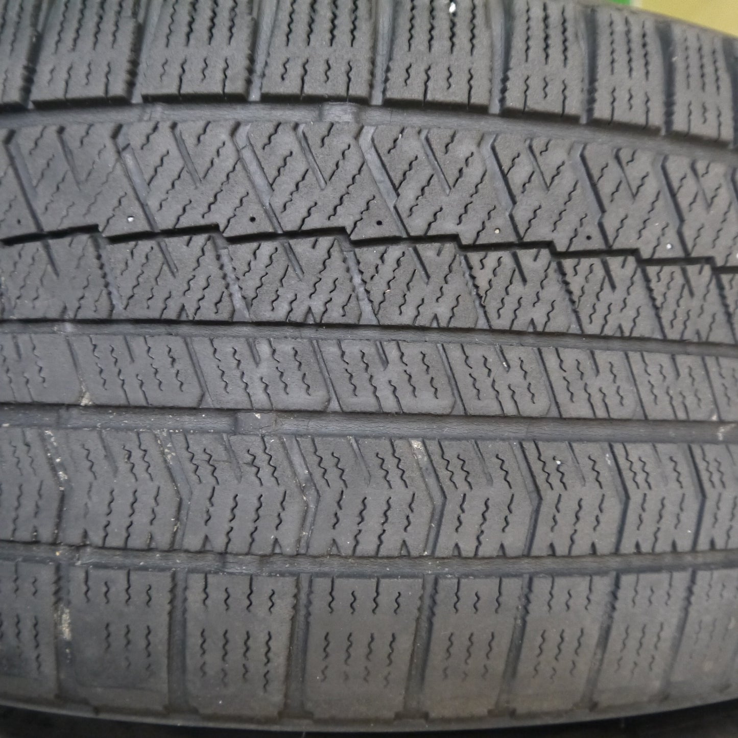 センサー付★レクサス 30系 IS 300h 純正 235/45R18 スタッドレス ブリヂストン ブリザック VRX2 18インチ PCD114.3/5H★5120507Hス