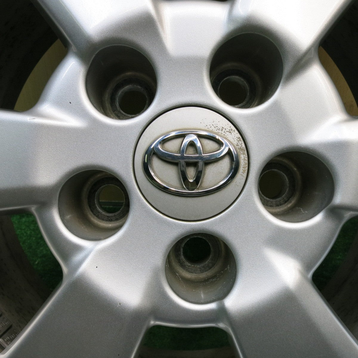 バリ溝！22年！9分★トヨタ 20系 アルファード ヴェルファイア 純正 215/65R16 スタッドレス ピレリ アイスゼロ アシンメトリコ 16インチ PCD114.3/5H★5060603AKス