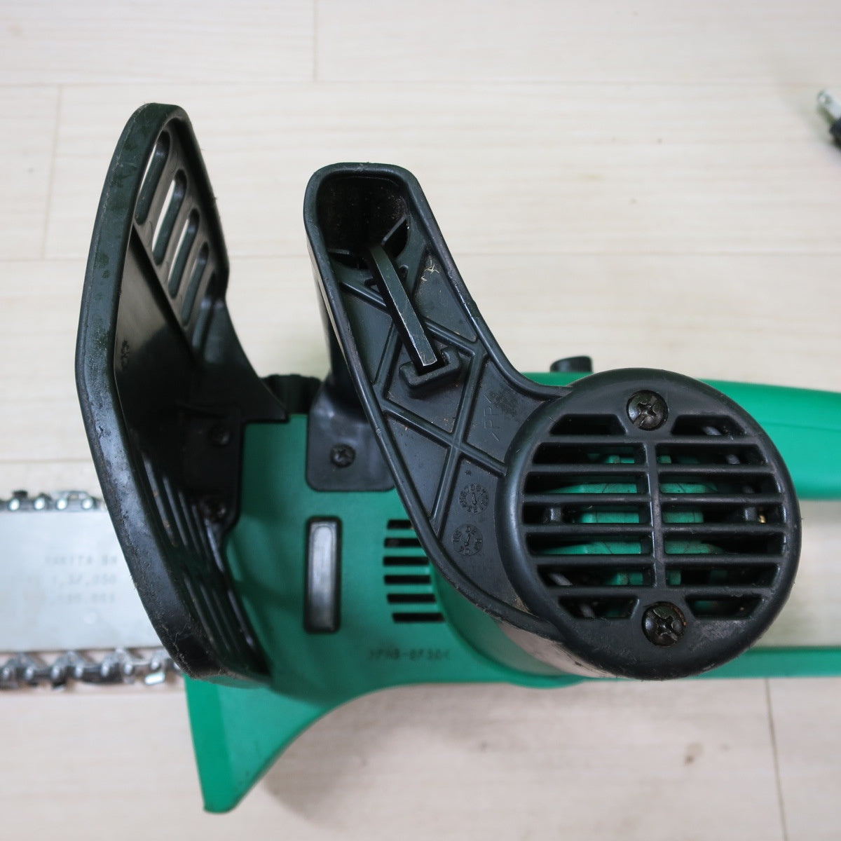 [送料無料] ☆マキタ 300mm 電気 チェーンソー M501 切断機 電動 工具 チェンソー makita 100V☆