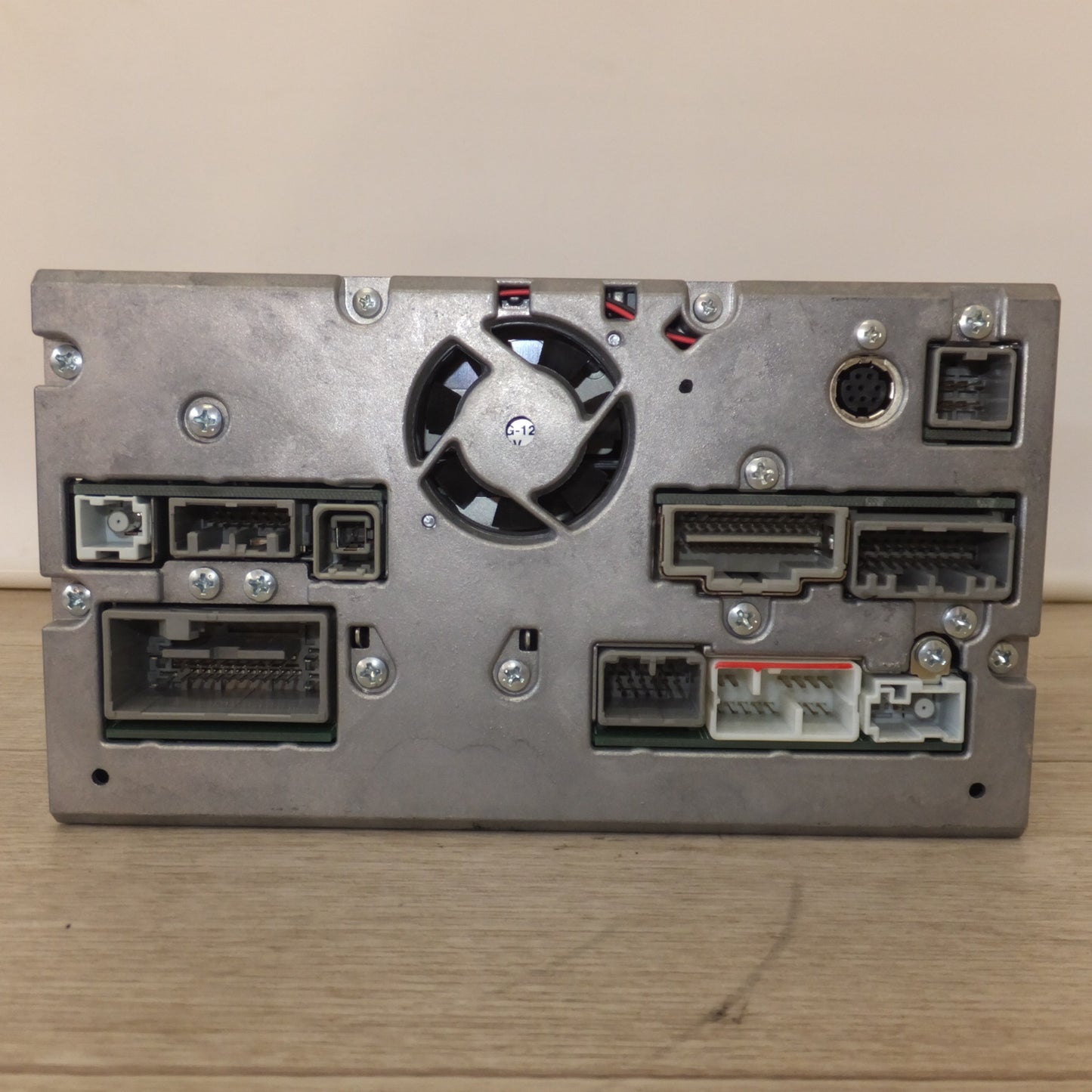 [送料無料] 現状品★三菱製 ホンダ 純正 ステップワゴン スパーダ RK5 RK6 HDDナビ 39540-SZW-J62 NH167L(18)★