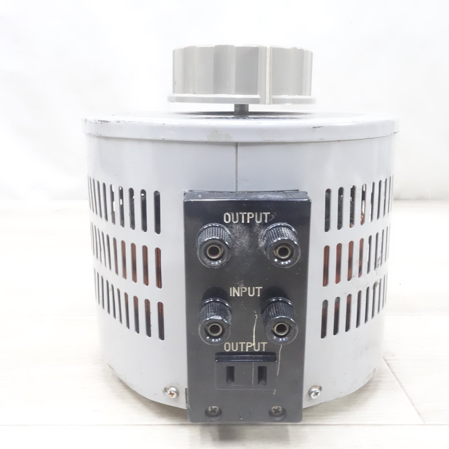 [送料無料] ◆山菱電機 ボルトスライダー S-130-10 変圧器 スライダック 0-130V 10A 電圧 YAMABISHI◆