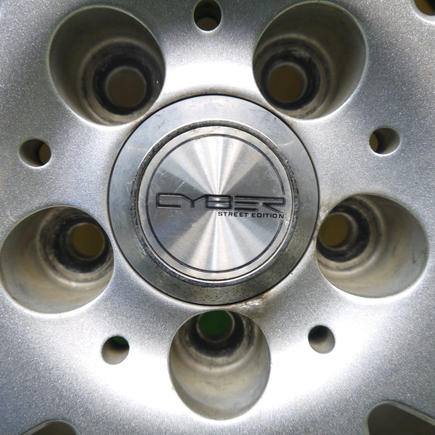 バリ溝！キレイ！9.5分以上★プリウス 等 195/65R15 スタッドレス ピレリ アイスアシンメトリコ CYBER 社外 アルミ 15インチ PCD100/5H★6021308Hス