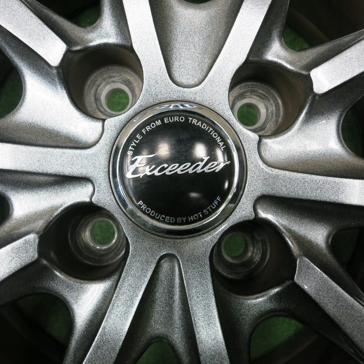 バリ溝！キレイ！ほぼ10分★スタッドレス 165/65R14 ダンロップ ウインターマックス WM01 Exceeder エクシーダー 14インチ PCD100/4H★4122909NJス