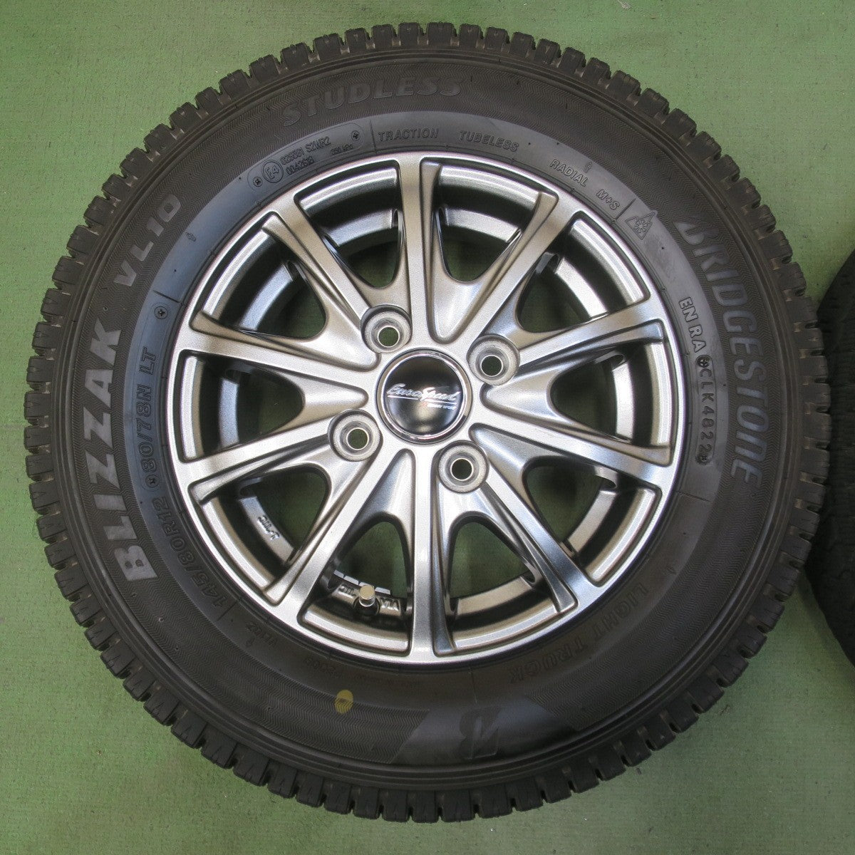 バリ溝！22年！キレイ！9.5分◎スタッドレス 145/80R12 80/78N ブリヂストン ブリザック VL10 EuroSpeed MANARAY SPORT ユーロスピード 12インチ PCD100/4H◎6101702イス