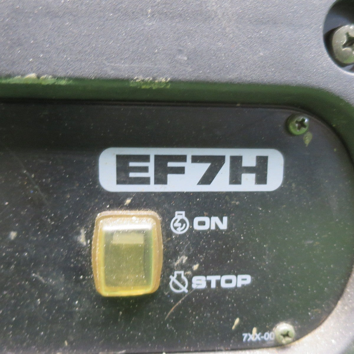 [送料無料] ◆YAMAHA ヤマハ ポータブル 発電機 EF7H ガソリン エンジン 携帯 発電機◆