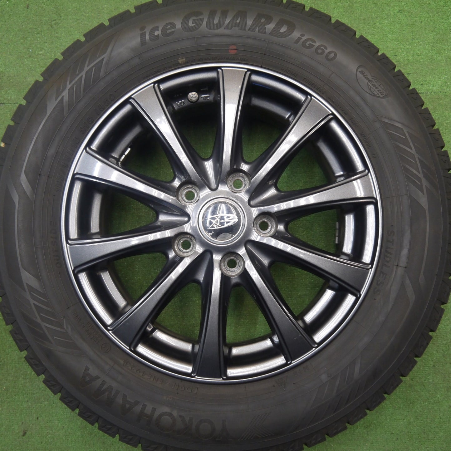 バリ溝！23年！9.5分★スタッドレス 195/65R15 ヨコハマ アイスガード iG60 Exsteer エクスター 15インチ PCD114.3/5H★6030201Hス
