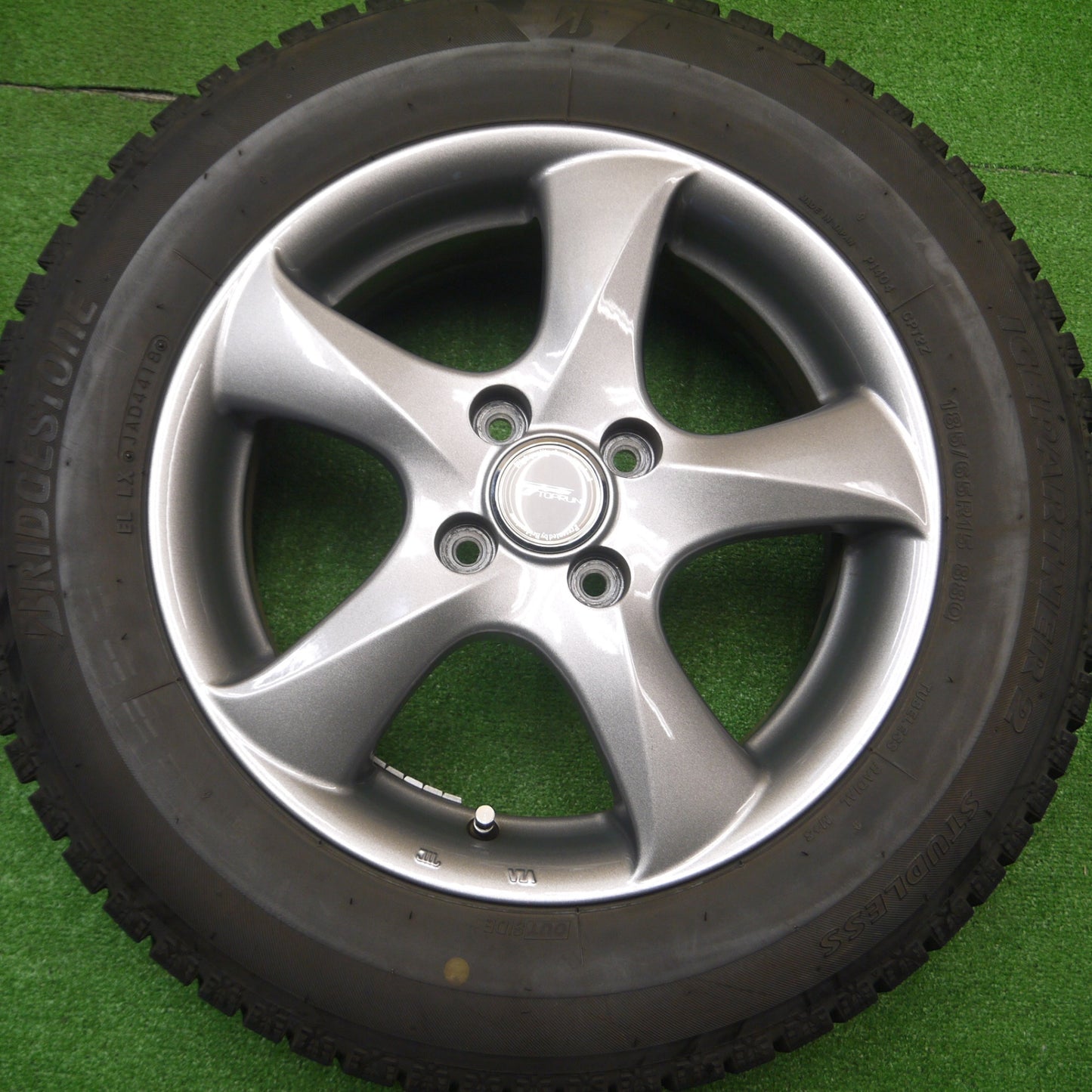 [送料無料] バリ溝！キレイ！8.5分★スタッドレス 185/65R15 ブリヂストン アイスパートナー2 TOPRUN トップラン 15インチ PCD100/4H★4110101Hス