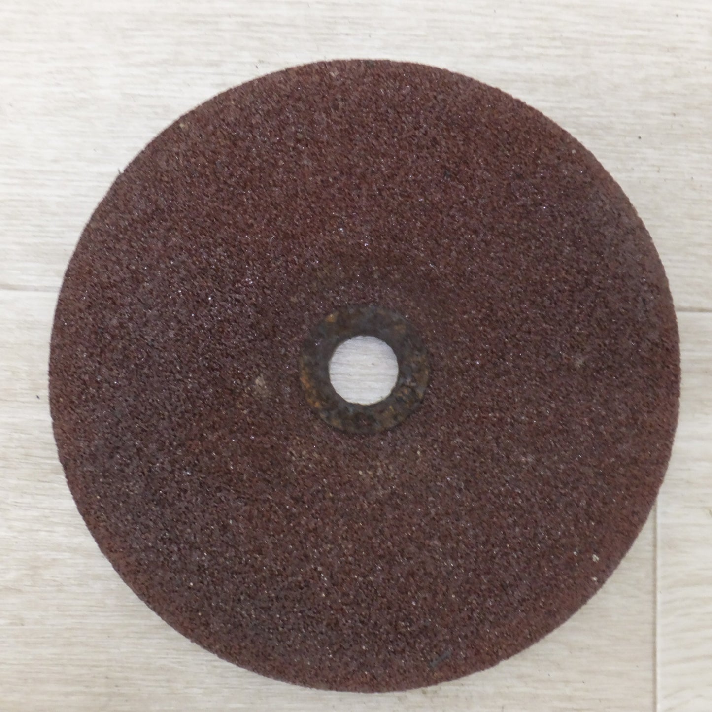 [送料無料] 未使用★グラインダー用 砥石 180mm　メーカー 形式 不明　茶色 11枚　黒色 21枚　セット★