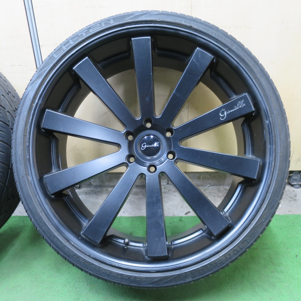 4本価格★Gianelle 295/30R26 ライオンハート LH-TEN ジェネリー 26インチ PCD139.7/6H★6061301ナノ
