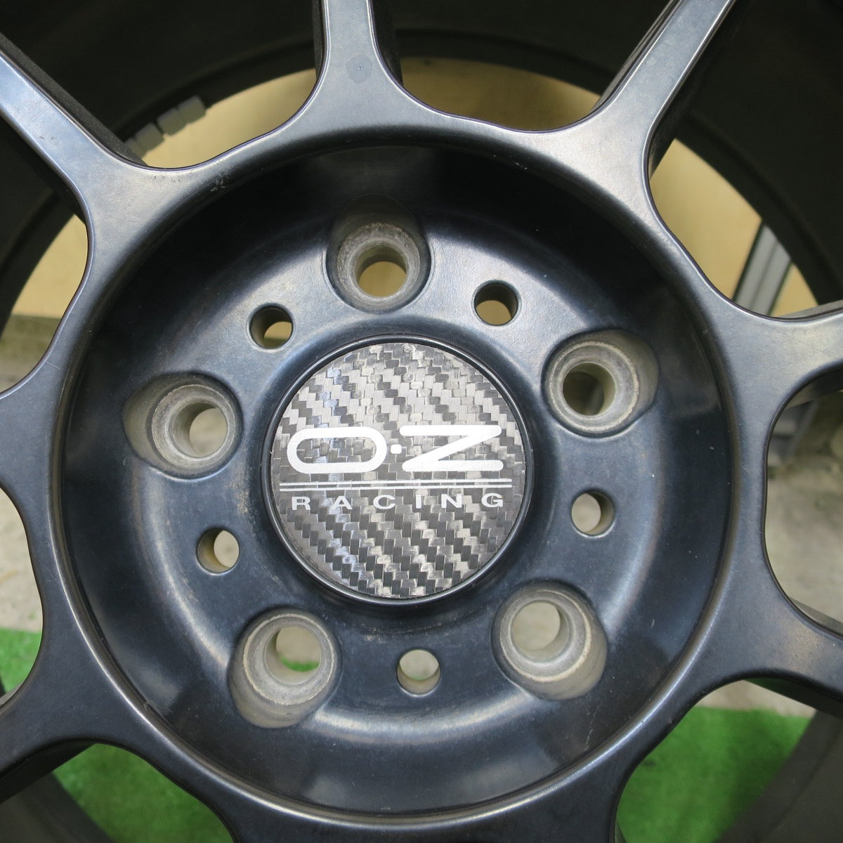 4本価格◎O・Z RACING Alleggerita HLT 17インチ ホイール OZ レーシング アレジェリータ 17×7.5J PCD112/5H◎6081702NGホ