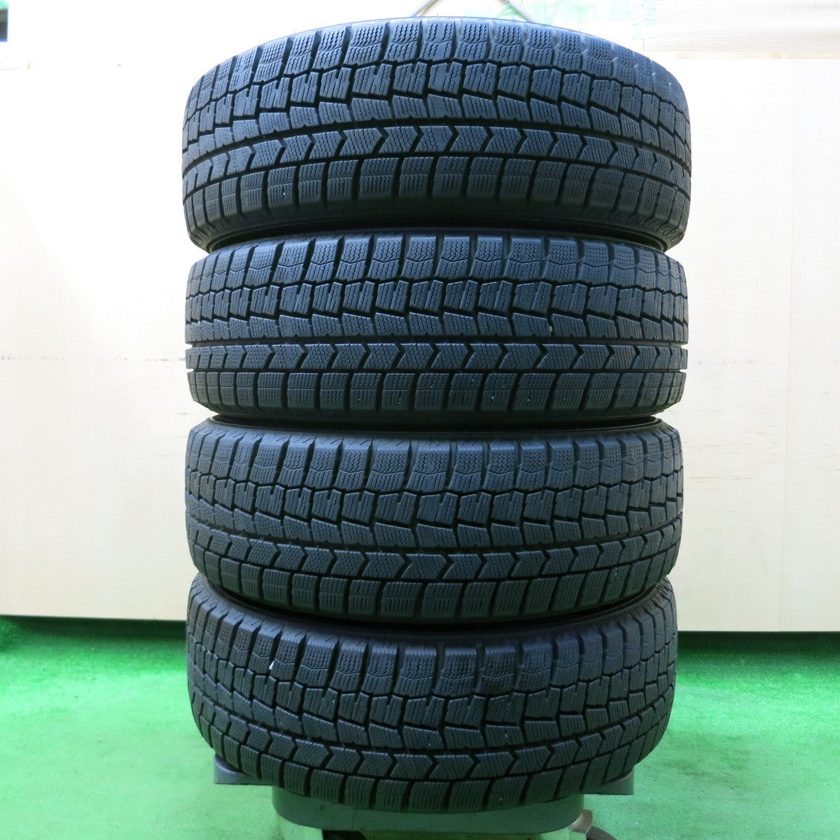 *送料無料* バリ溝！キレイ！9.5分★スタッドレス 185/55R16 ダンロップ ウインターマックス WM02 ZACK JP-812 MONZA PCD100/4H★4043006イス