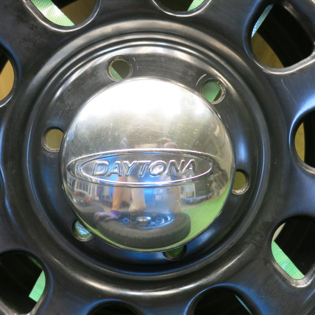 バリ溝！25年！9.5分◎スタッドレス 195/80R15 107/105N ブリヂストン ブリザック VL10 DAYTONA デイトナ スチール 15インチ PCD139.7/6H◎6081310HAス