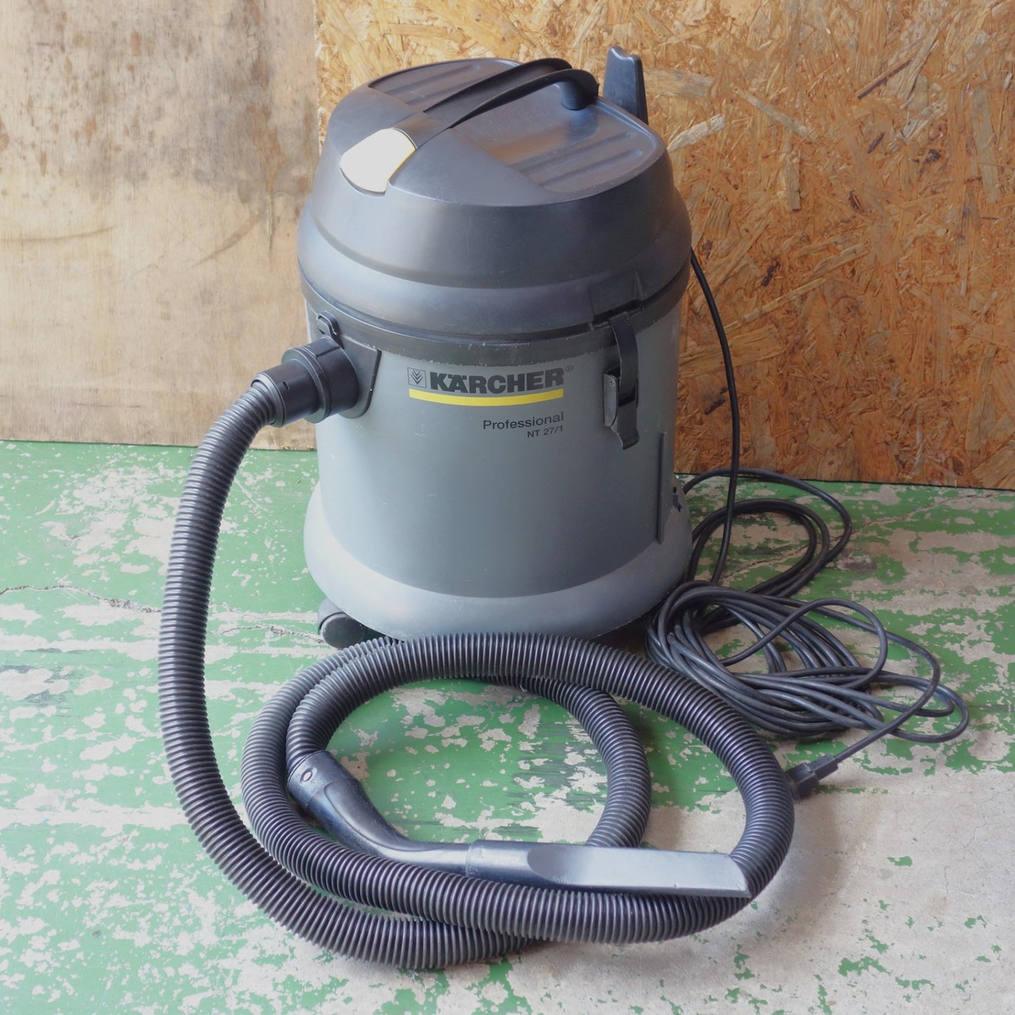 [送料無料] ◆KARCHER ケルヒャー 乾湿両用掃除機 NT27/1 クリーナー 業務用 1.428-521.0 100V 50/60Hz◆