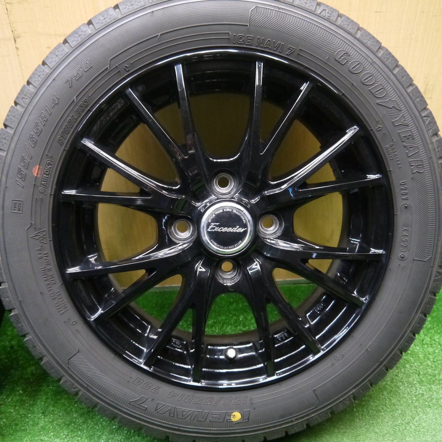 バリ溝！23年！9分★スタッドレス 155/65R14 グッドイヤー アイスナビ7 Exceeder エクシーダー 14インチ PCD100/4H★5121502Hス
