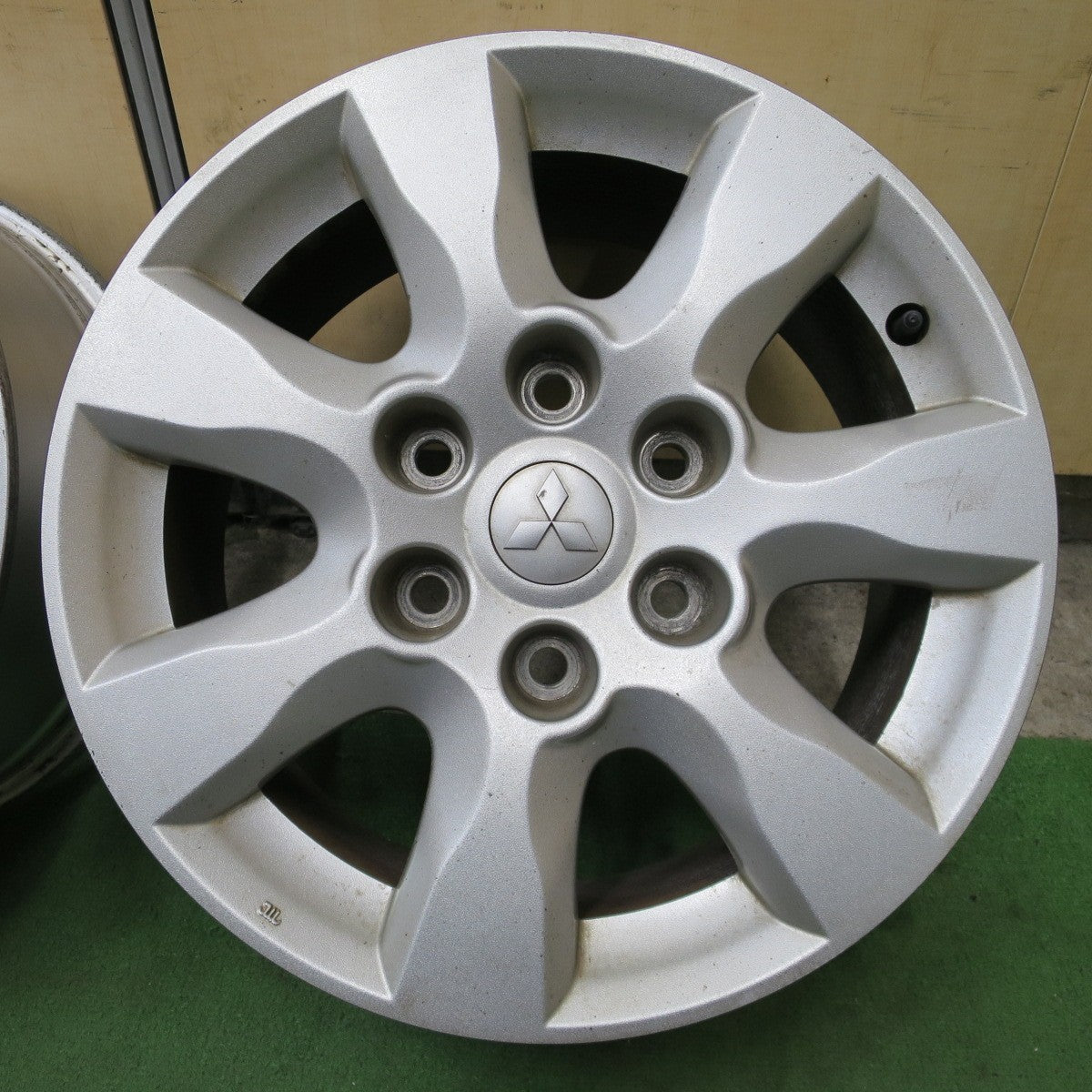 4本価格◎三菱 V98W V93W パジェロ 純正 ホイール 17インチ 17×7.5J PCD139.7/6H◎6090201NGホ