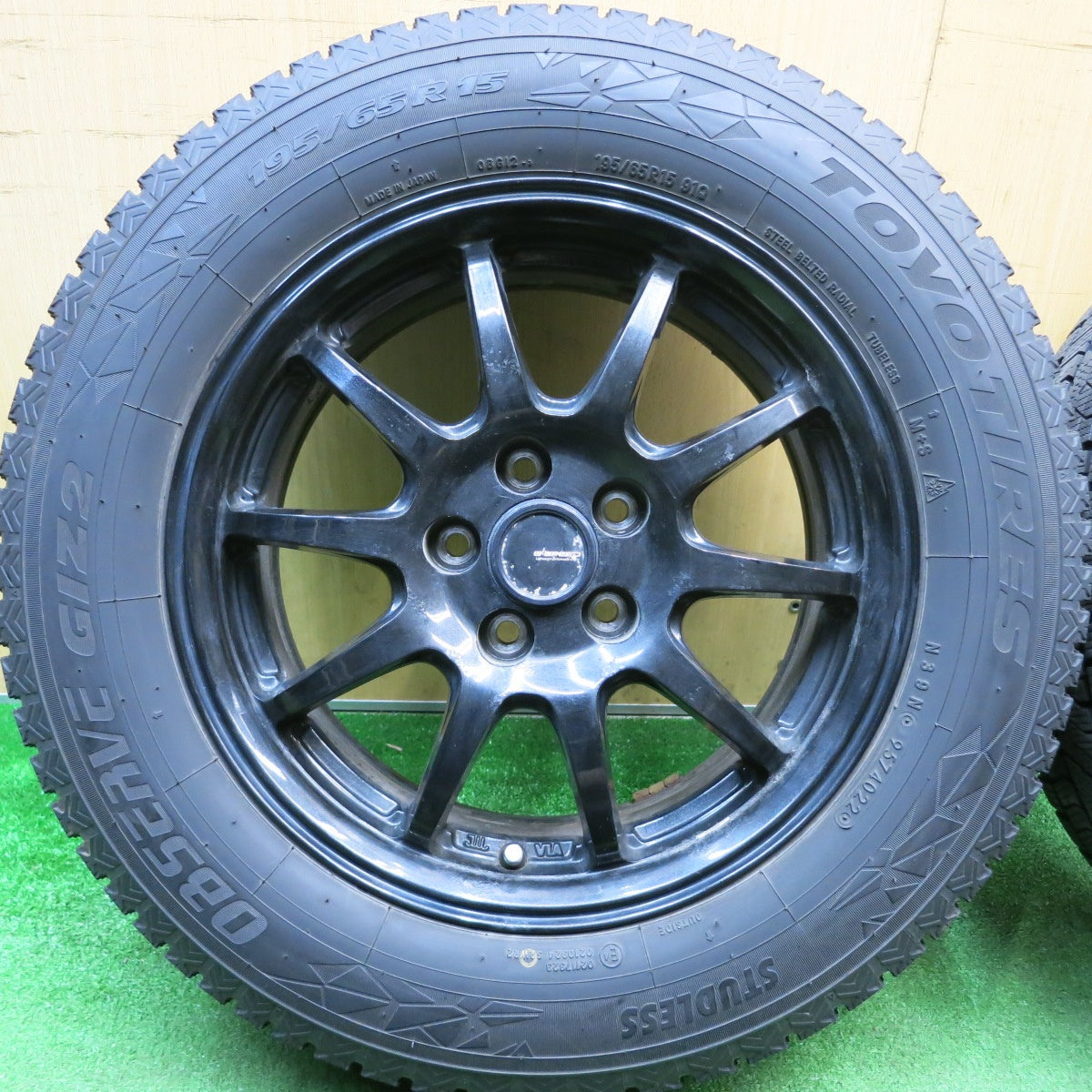 バリ溝！22年！9分★プリウス 等 195/65R15 スタッドレス トーヨー オブザーブ GIZ2 G-SPEED Gスピード 15インチ PCD100/5H★6030506HAス