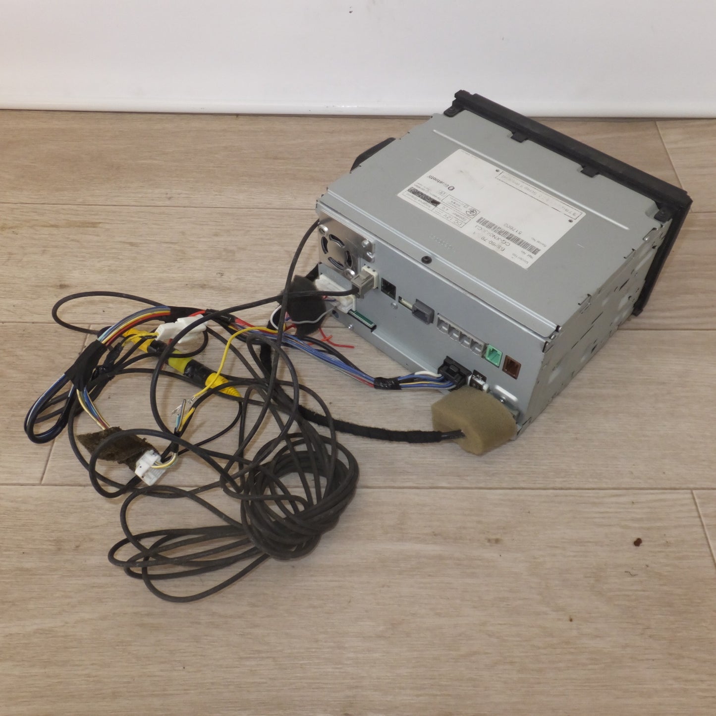 [送料無料] ★パナソニック製 日産 純正 オリジナルナビゲーション MM114D-A B8260-79924[71]★