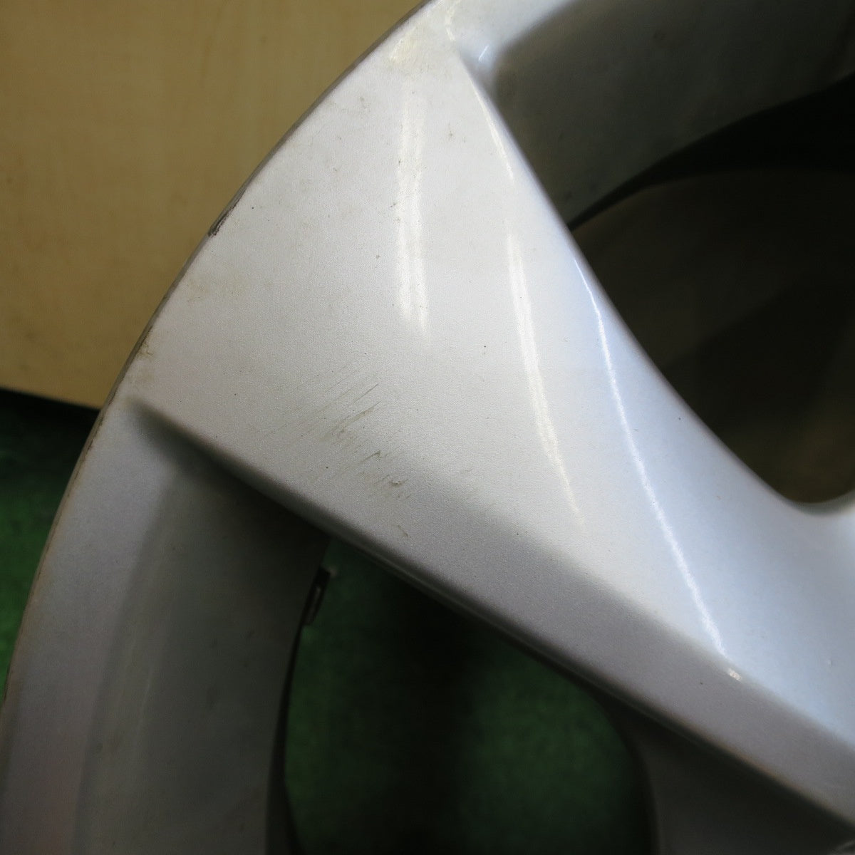 4本価格★日産 C26 C27 セレナ 純正 ホイール 16インチ 16×6J PCD114.3/5H★6072701NGホ