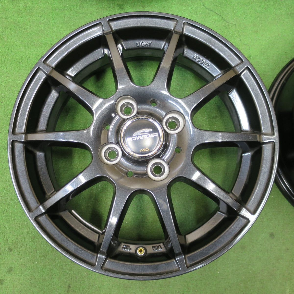 4本価格★SCHNEIDER MiD 14インチ ホイール シュナイダー 14×4.5J PCD100/4H★6042704NGホ