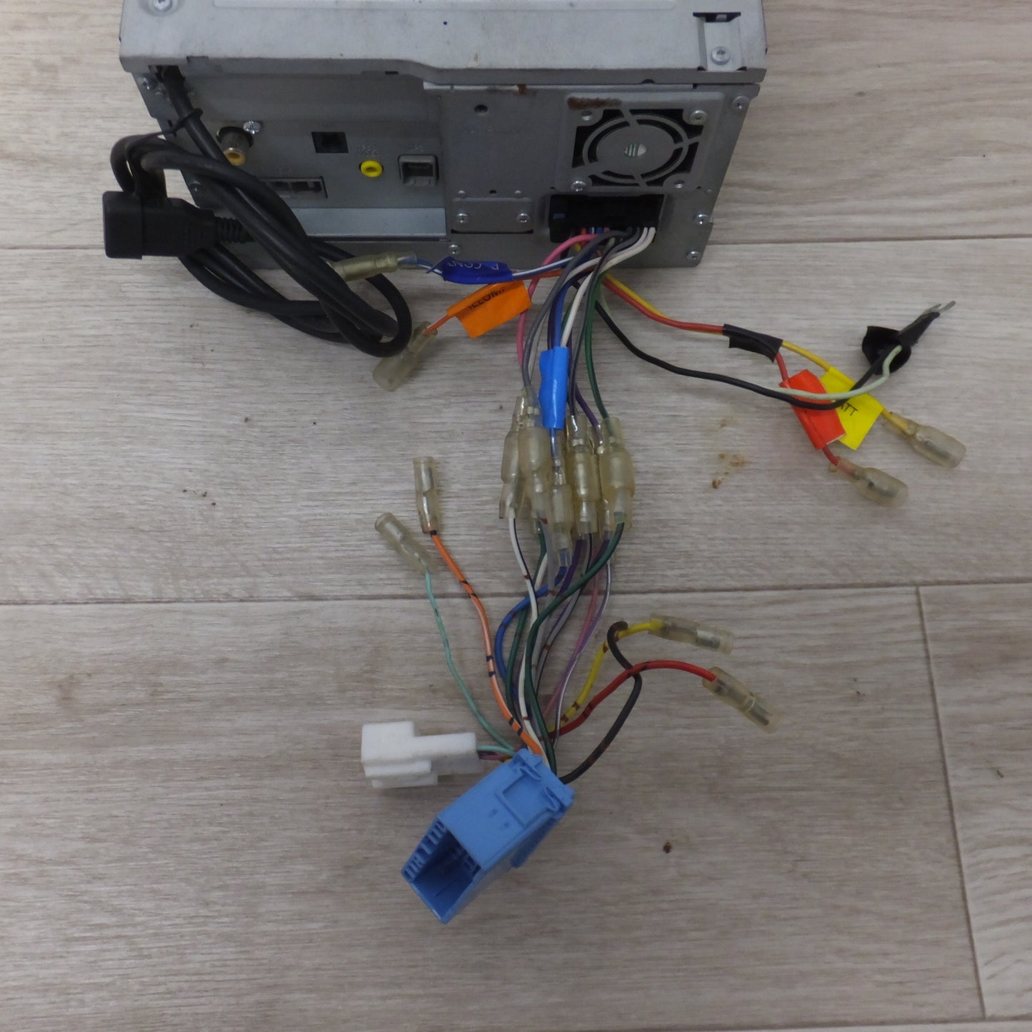 [送料無料] ★ケンウッド KENWOOD AVナビゲーションシステム MDV-L401(9★