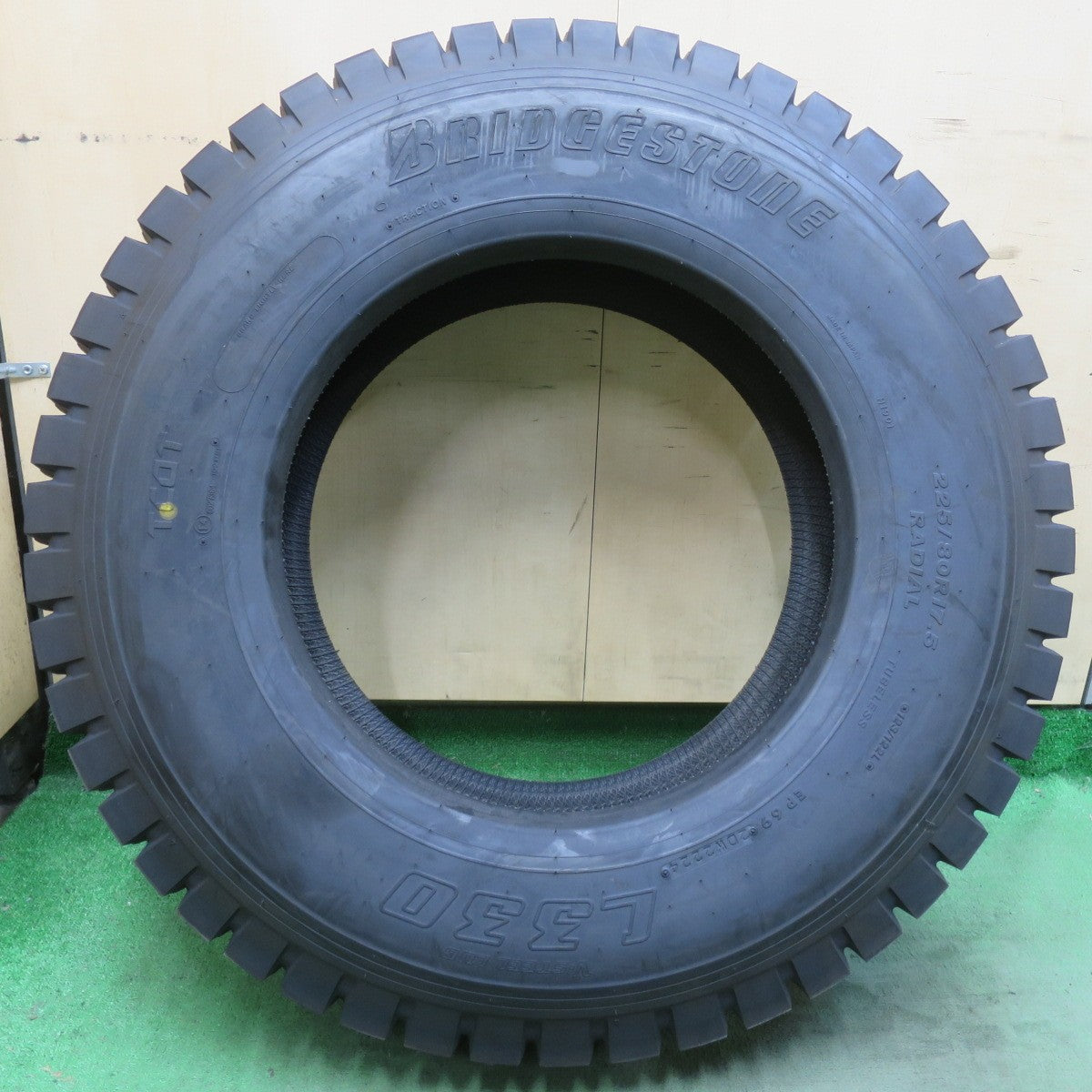 未使用！24年！1本★トラック タイヤ 225/80R17.5 123/122L ブリヂストン L330 17.5インチ★6060103イノタ