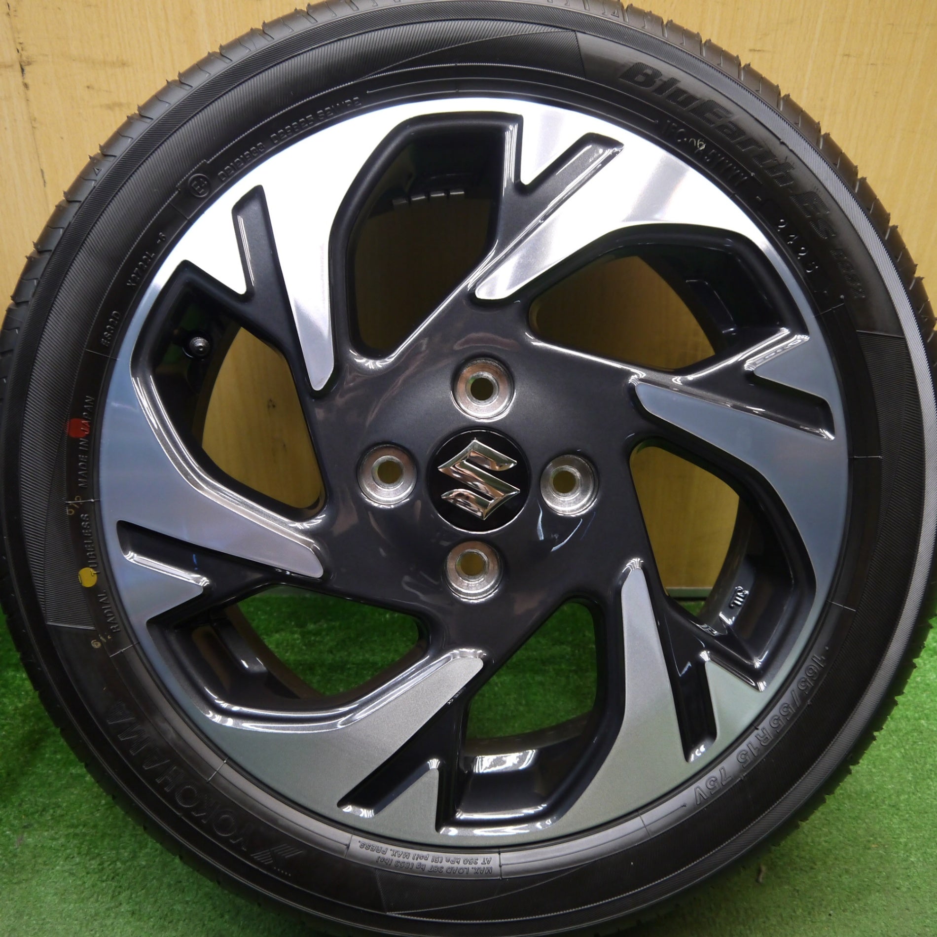新車外し！25年☆スズキ MK54S スペーシア カスタム 純正 165