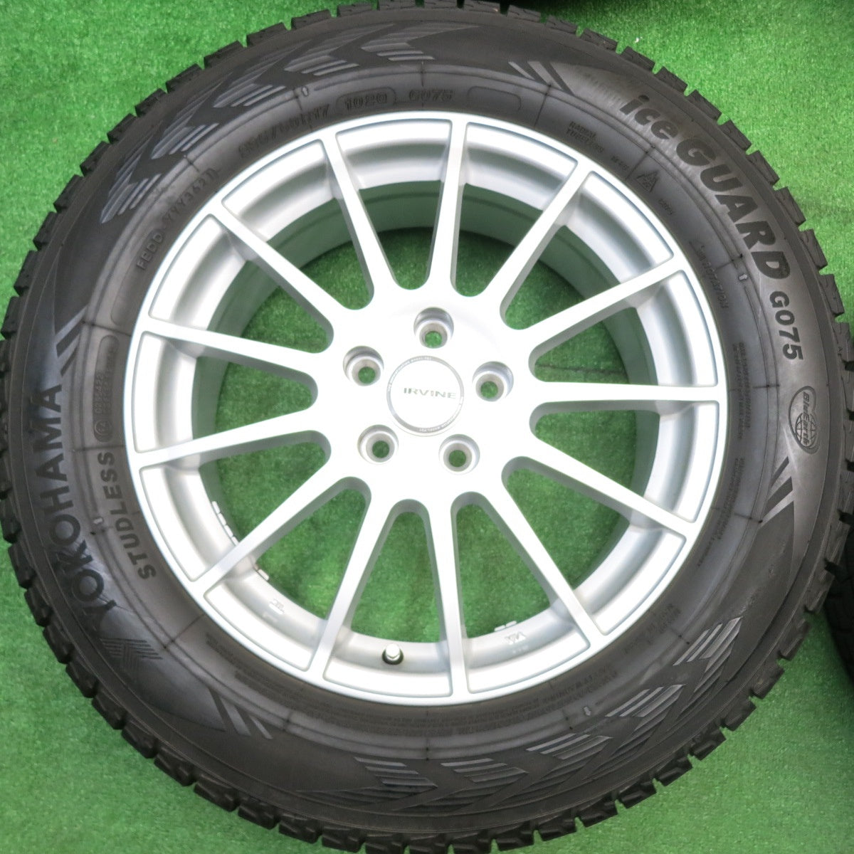 バリ溝！21年！9.5分★ボルボ 等 IRVINE F01 235/60R17 スタッドレス ヨコハマ アイスガード G075 17インチ アーヴィン PCD108/5H★5103011HAス