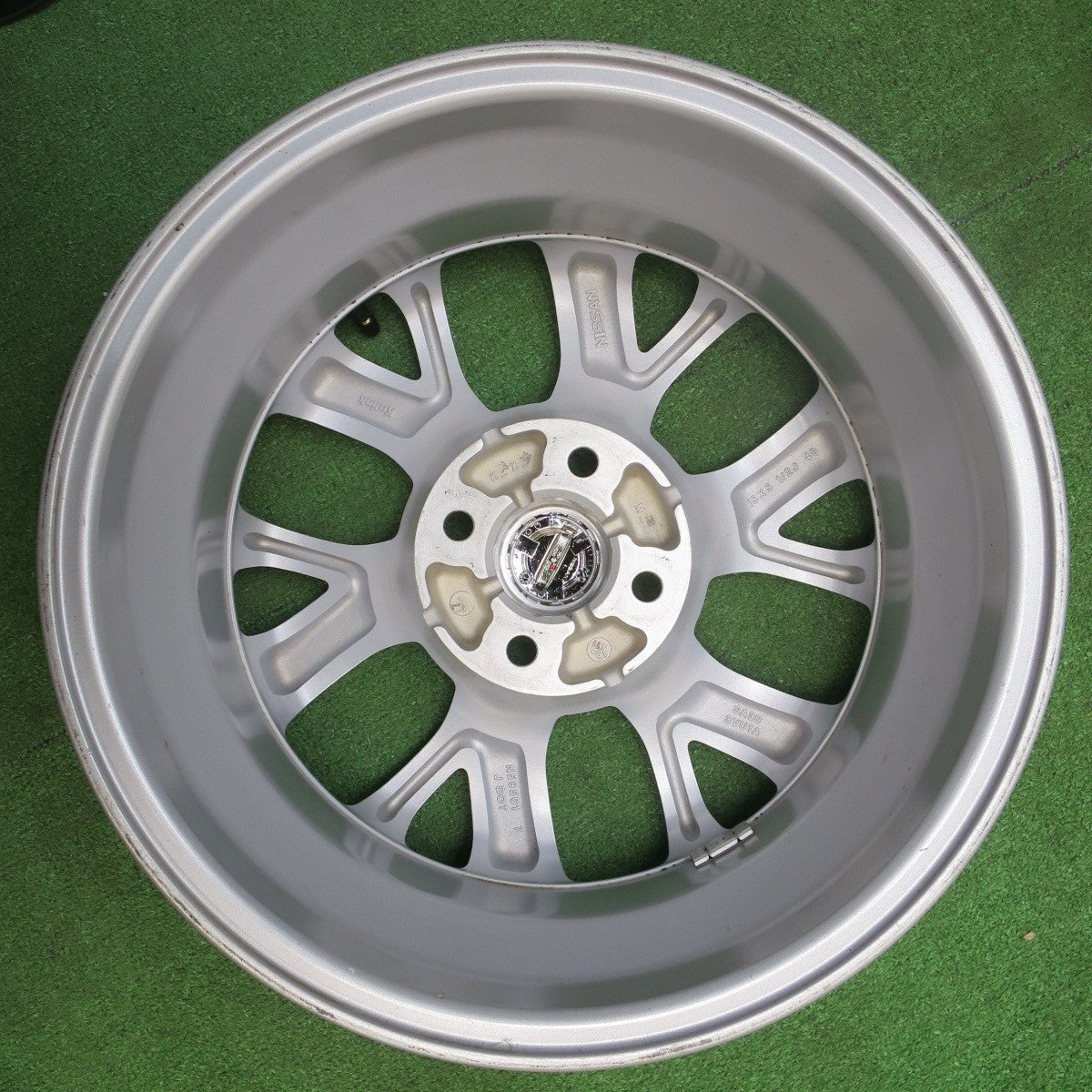新車外し★日産 E12 ノート 純正 ホイール 15インチ 15×5.5J PCD100/4H★5111602NJホ