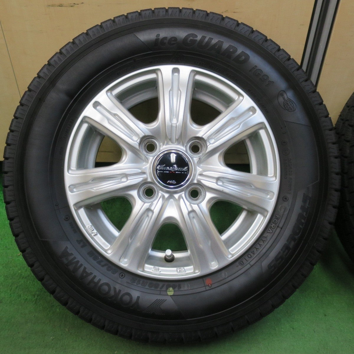 バリ溝！キレイ！9.5分★スタッドレス 145/80R12 80/78N ヨコハマ アイスガード iG91 EuroSpeed MiD ユーロスピード 12インチ PCD100/4H★5013120イス