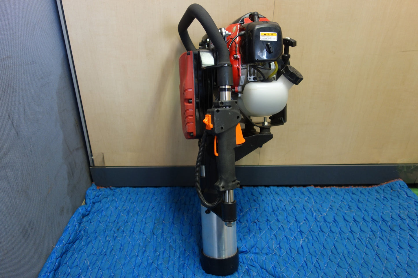 [送料無料] 付属品付き☆ビーバー 山田機械 エンジン式 杭打機 RP-051 ジャンク品☆