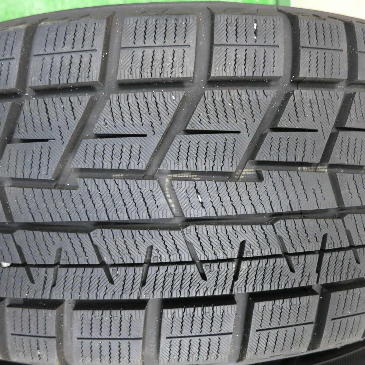 [送料無料] バリ溝！23年！キレイ！ほぼ10分★スタッドレス 205/60R16 ヨコハマ アイスガード iG60 SCHNEIDER ATECH シュナイダー 16インチ PCD114.3/5H★4112501TNス