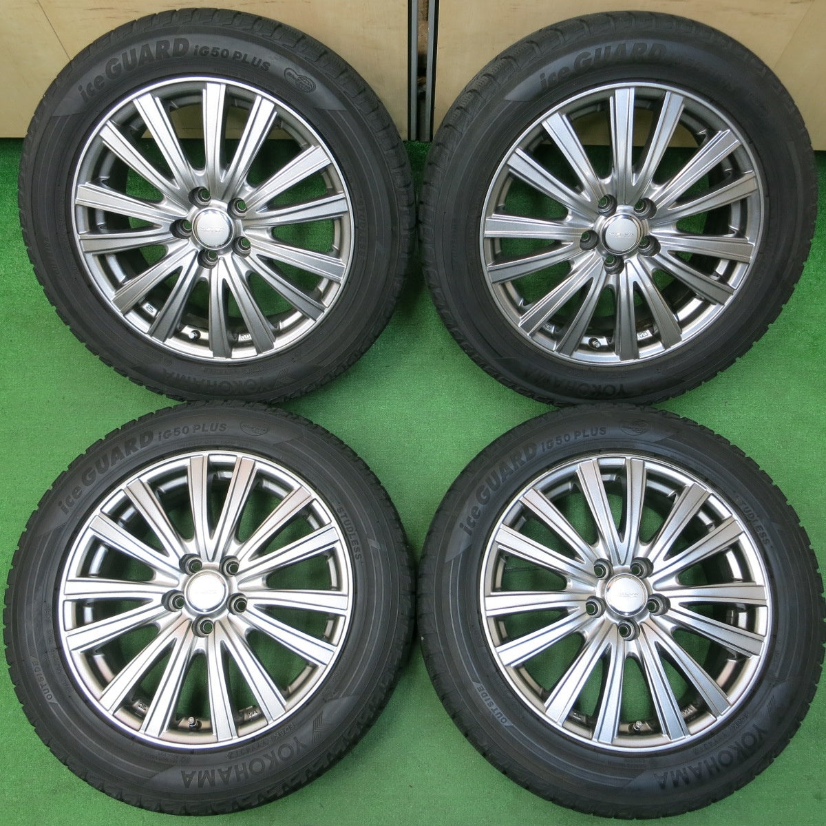 *送料無料* キレイ★インプレッサ等 205/55R16 スタッドレス ヨコハマ アイスガード iG50 プラス VELVA TESALIA ヴェルヴァ PCD100/5H★4032711イス