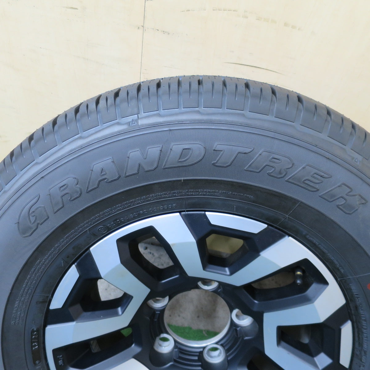 新車外し！25年！1本★トヨタ 70系 ランクル 純正 265/70R16 ダンロップ AT23 グラントレック 16インチ PCD150/5H★6031803ナノ