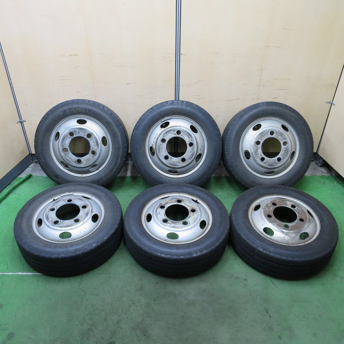 バリ溝！8.5分！6本★トラック 205/65R16 109/107L 12PR ヨコハマ LT151R TOPY スチール ホイール 116.5-8TC 16インチ PCD203.2/5H★6040801ナノ