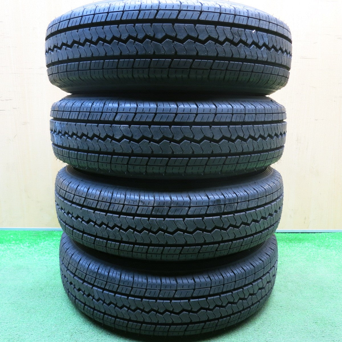 ほぼ未使用★165R13 6PR トーヨー V-02e スチール ホイール 13インチ PCD100/4H★6021503HAノ