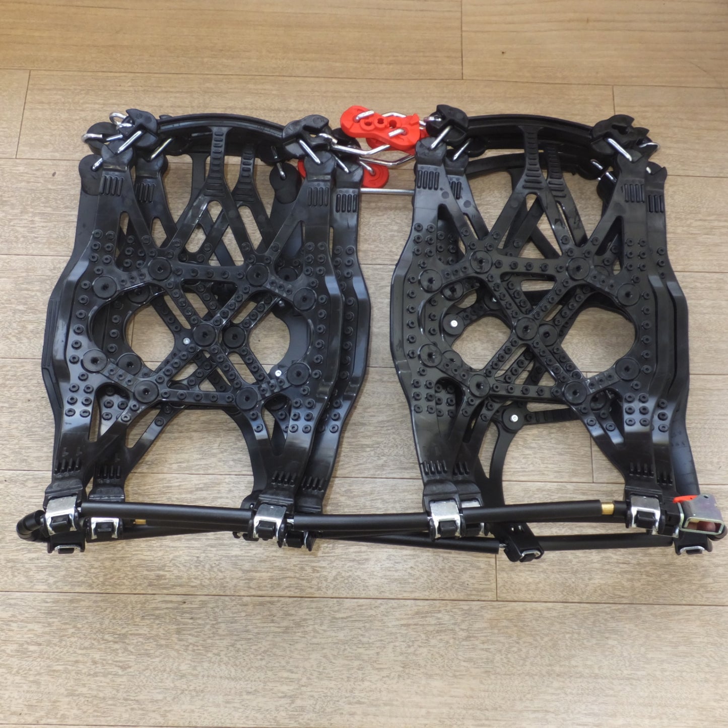 [送料無料] 未使用★カーメイト CARMATE バイアスロン クイックイージー BIATHLON QUICK EASY QE10L　非金属チェーン★