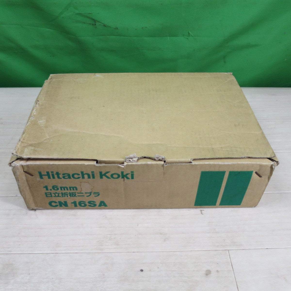 [送料無料] キレイ☆日立 1.6mm 折板 ニブラ CN16SA 電動 工具 切断 機 窓抜き HITACHI 100V☆