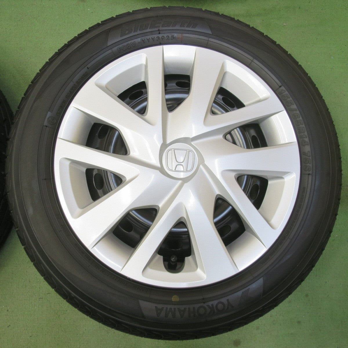 新車外し！25年◎ホンダ JF3 JF4 N-BOX 純正 スチール 155/65R14 ヨコハマ ブルーアース AE01K 14インチ PCD100/4H◎6092303イノ