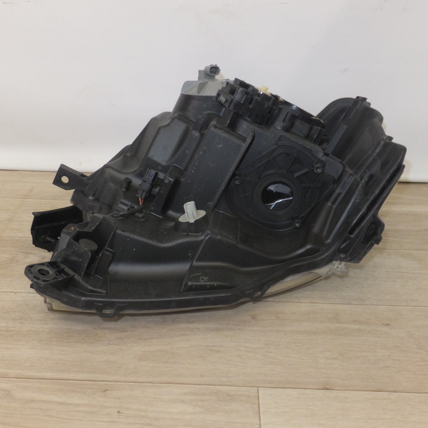 [送料無料] ★ホンダ HONDA 純正 N-BOX カスタム DBA-JF1 ヘッドライト KOITO 100-62038 右(21)★