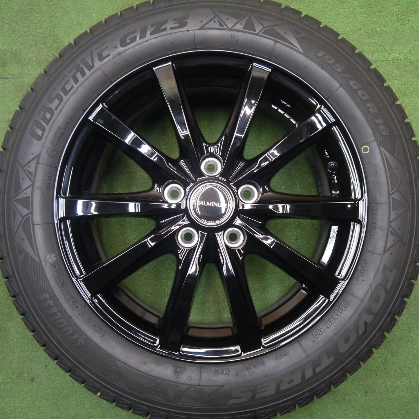 ほぼ未使用！25年！キレイ★スタッドレス 195/60R16 トーヨー オブザーブ GIZ3 BALMINUM LS10﻿ バルミナ 16インチ PCD114.3/5H★6030202Hス