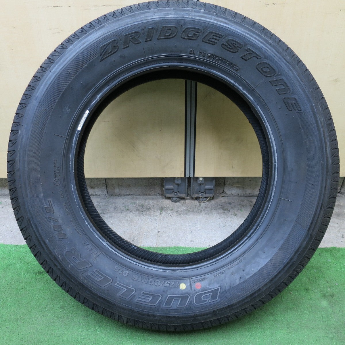 未使用！24年！1本★ジムニー 等 175/80R16 ブリヂストン デューラー H/L 852 DUELER タイヤ 16インチ★6021403ナノタ