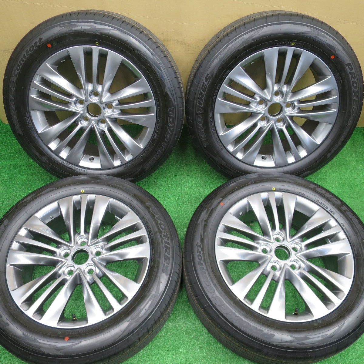 新車外し！25年★トヨタ 40系 アルファード ヴェルファイア Zグレード 純正 225/60R18 トーヨー プロクセス コンフォート 18インチ PCD120/5H★5112701NKノ