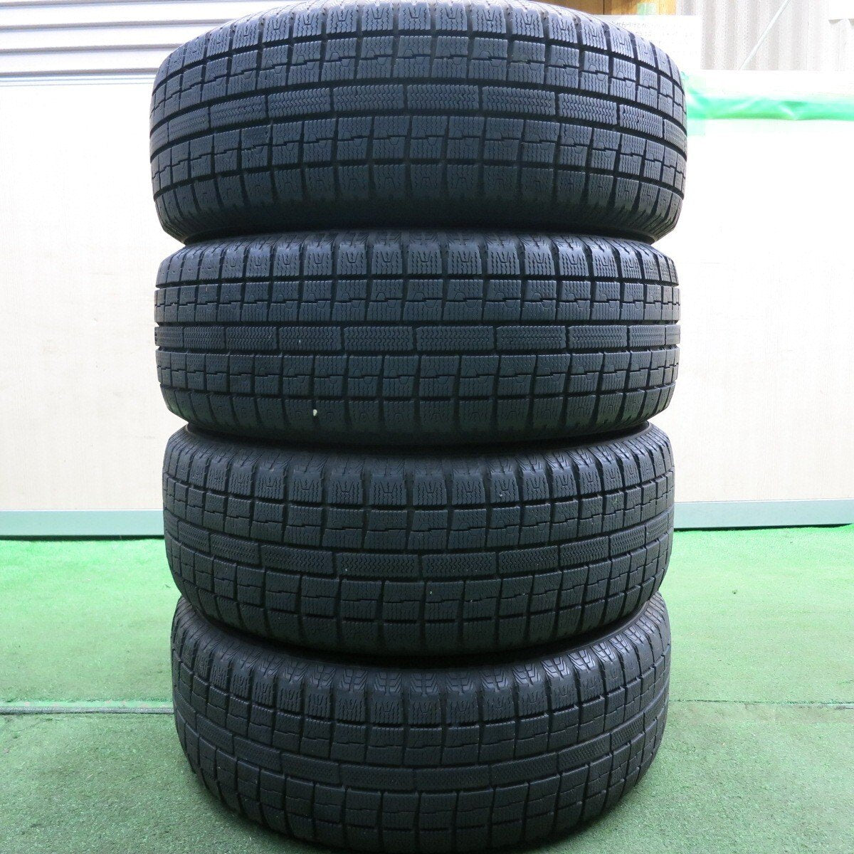 4本価格★スタッドレス 195/65R15 トーヨー ガリット G5 VELVA ヴェルヴァ 15インチ PCD114.3/5H★4052304HAス