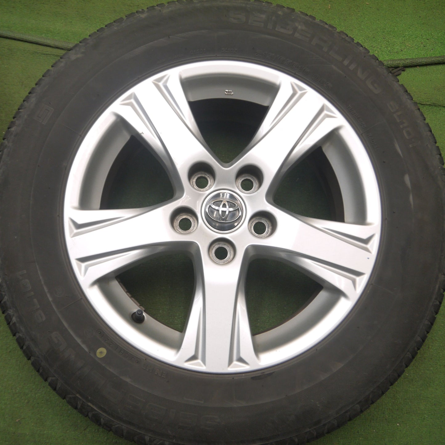 *送料無料* キレイ！21年★トヨタ 30系 アルファード ヴェルファイア 純正 215/65R16 セイバーリング SL101 16インチ PCD114.3/5H★4072401Hノ
