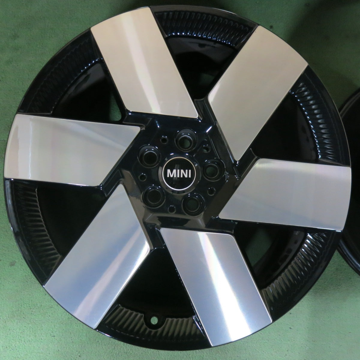 4本価格★MINI ミニ カントリーマン S オール4 純正 ホイール 20インチ 20×8J PCD112/5H★5061104SYホ