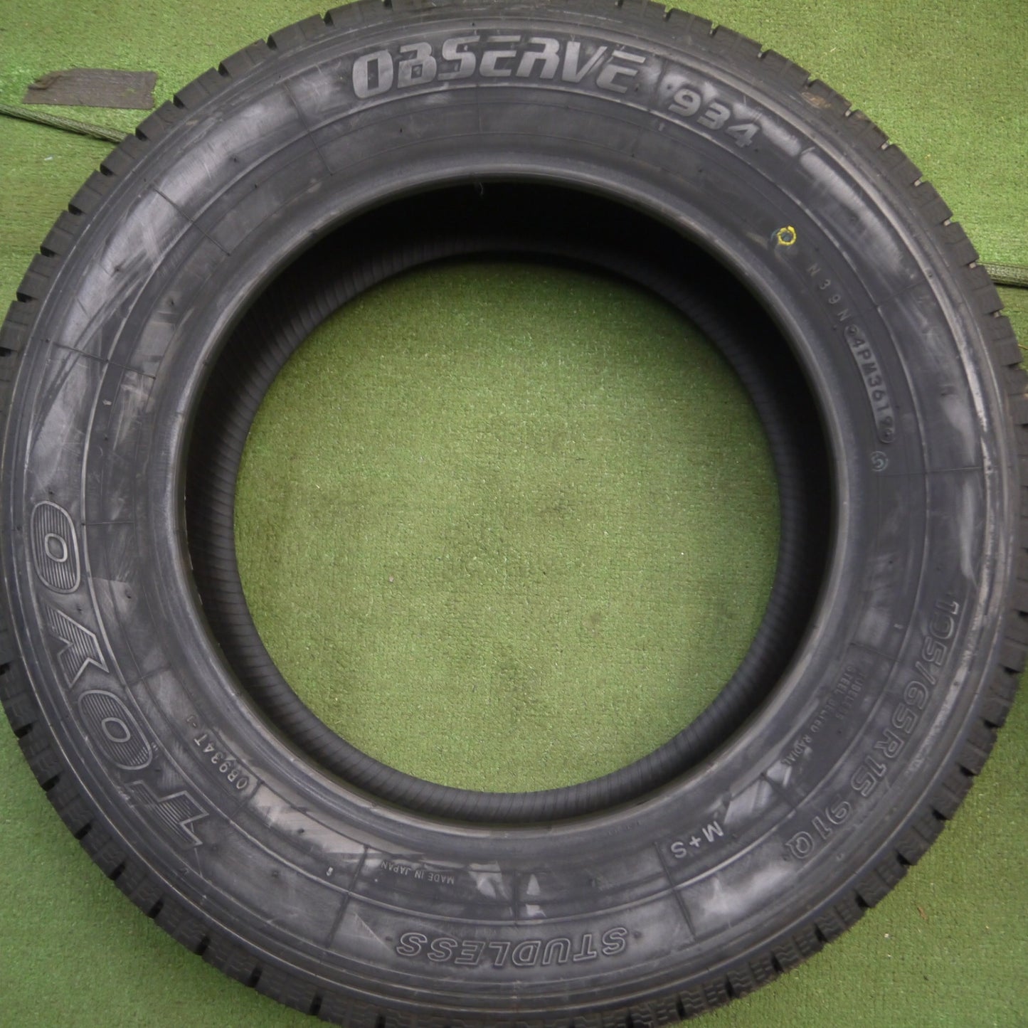 *送料無料* 未使用★スタッドレス 195/65R15 トーヨー オブザーブ 934 15インチ ノア ヴォクシー タクシー 等★4031308Hスタ