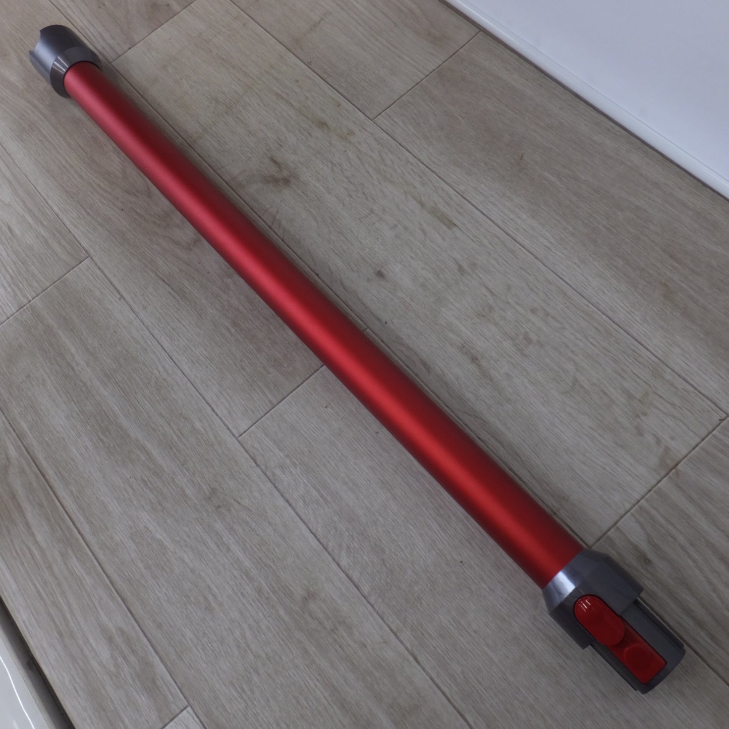 [送料無料] ★ダイソン Dyson 充電式コードレスクリーナー SV25　未使用 バッテリ　セット★