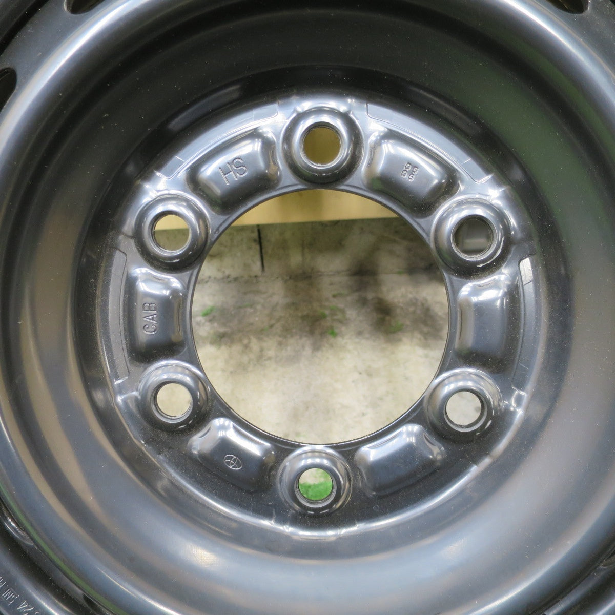 キレイ★トヨタ 200系 ハイエース 純正 スチール ホイール 15インチ 15×6J PCD139.7/6H★6061702NGホ