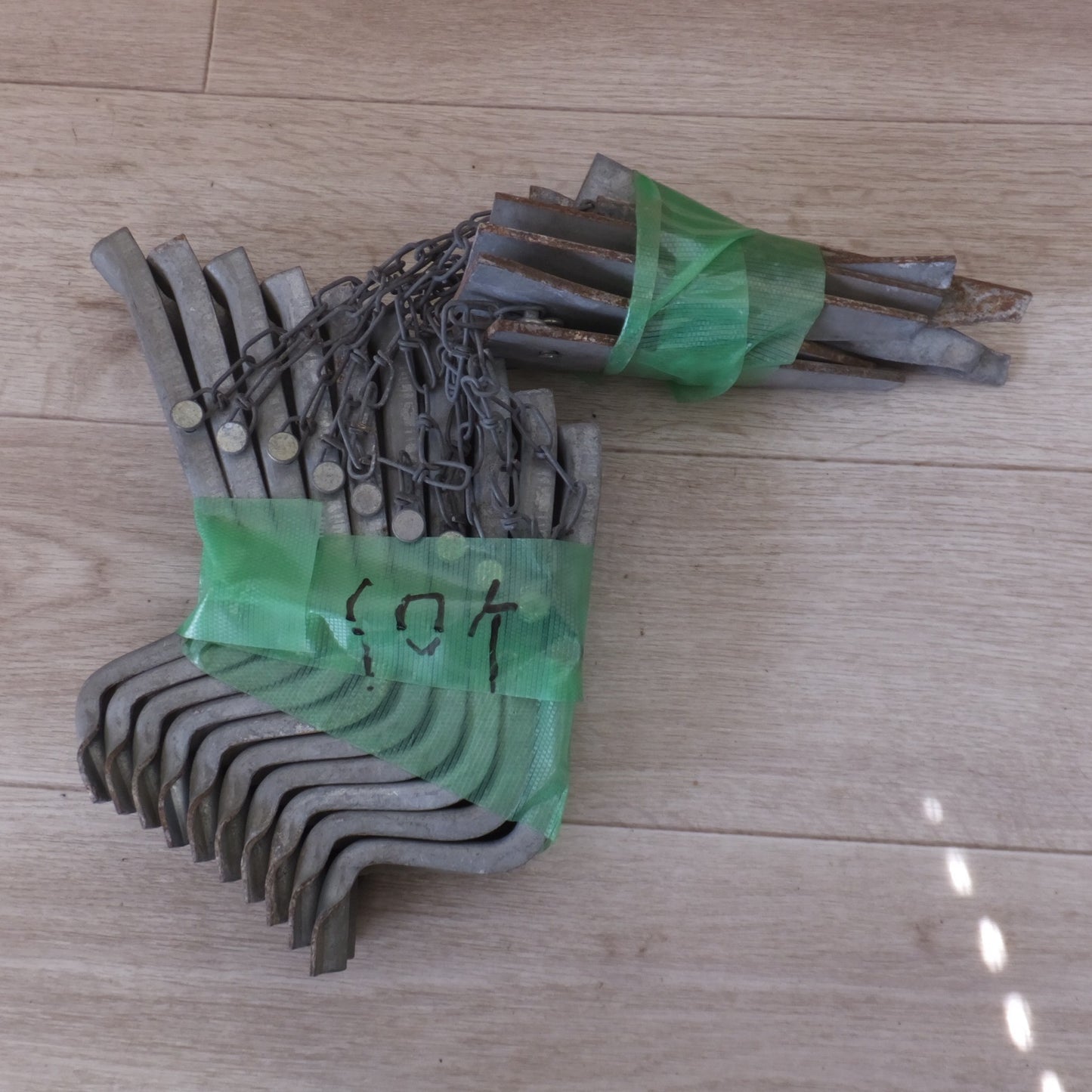 [送料無料] ★型枠金物 兼用金物 約 39個 セット　メーカー 形式 不明★