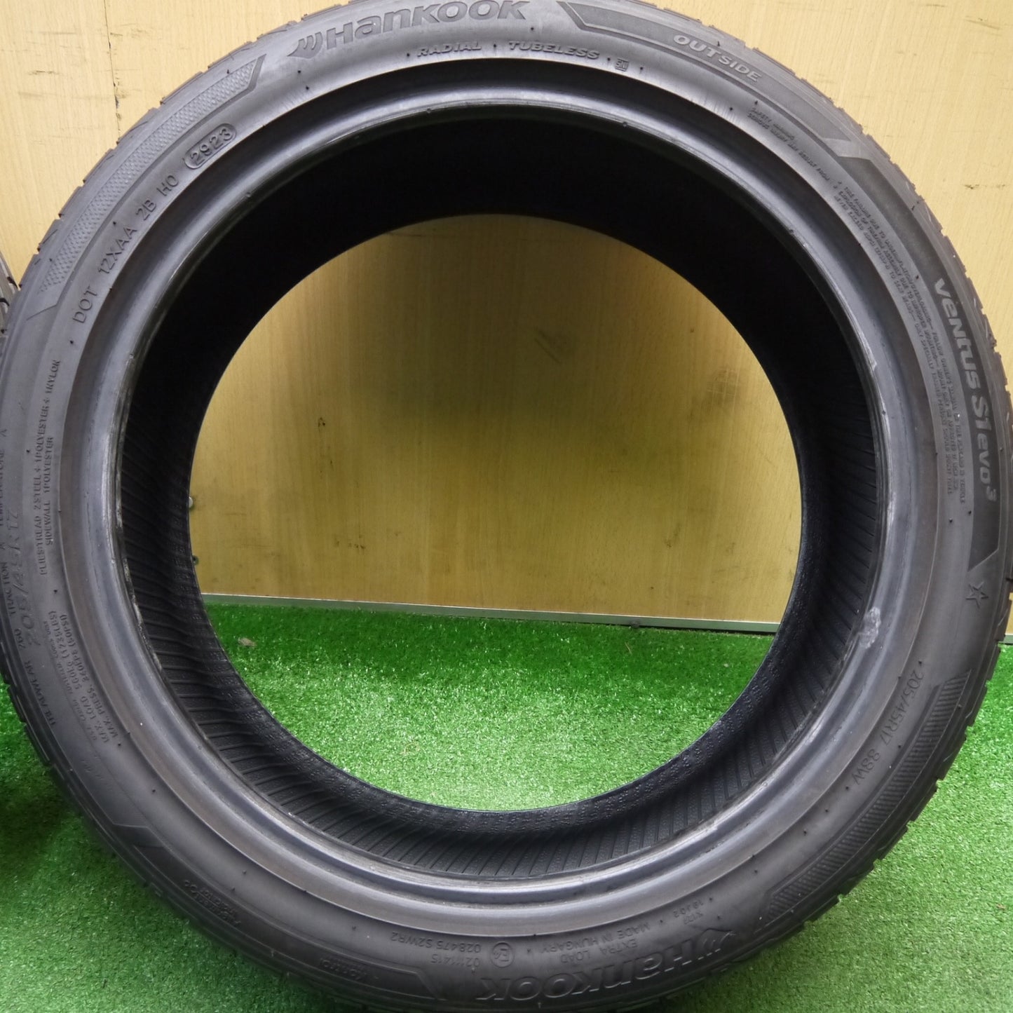 バリ溝！25年！ほぼ10分★205/45R17 ハンコック VENTUS S1 evo3 ベンタス タイヤ 17インチ GR ヤリス ヴィッツ CR-Z シビック 等★5122207Hノタ